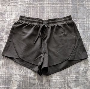 Overlap black shorts